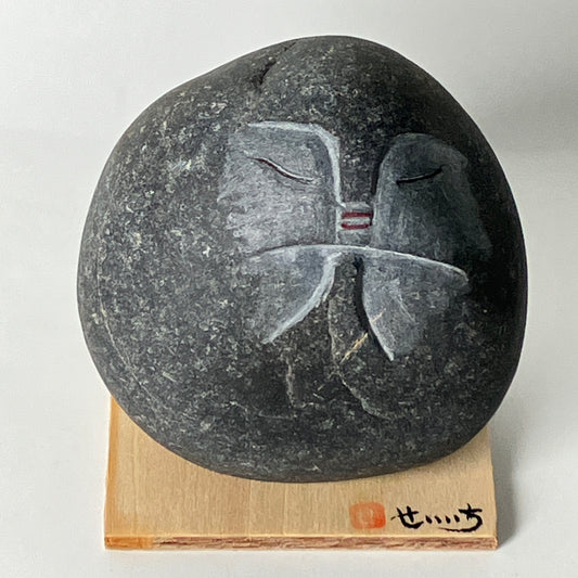 Miniature Shengmu Pebble Black Stone Jizo Sculpture Handmade Japanese Type E