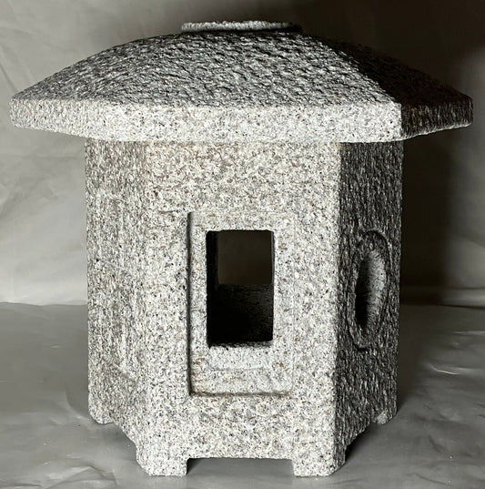 Sunshouan Stone Lantern