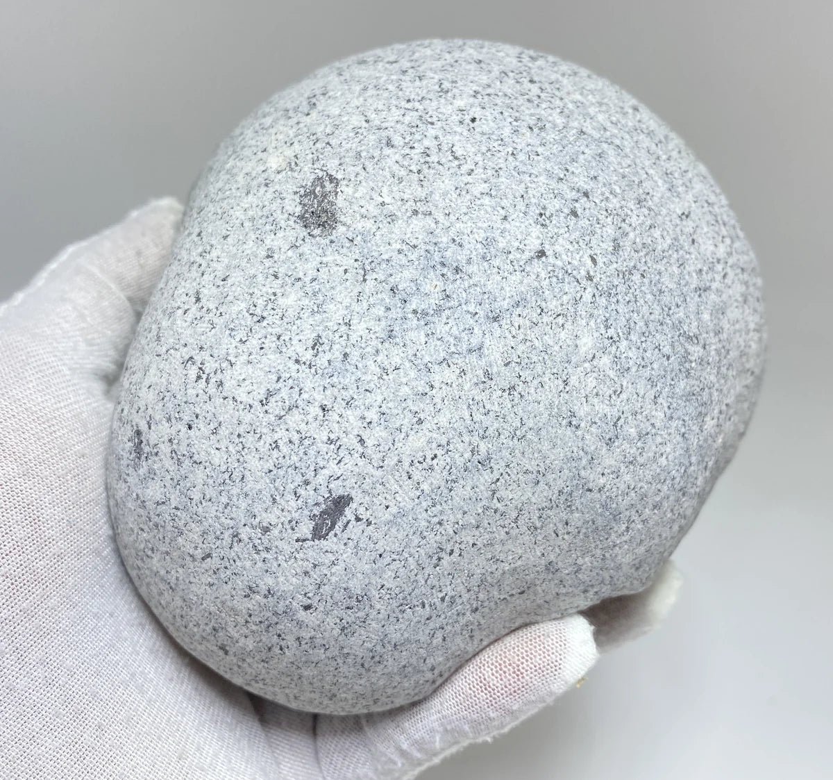 Hand-Carved Japanese Granite Daruma Statue | Hanazawa Kome Stone