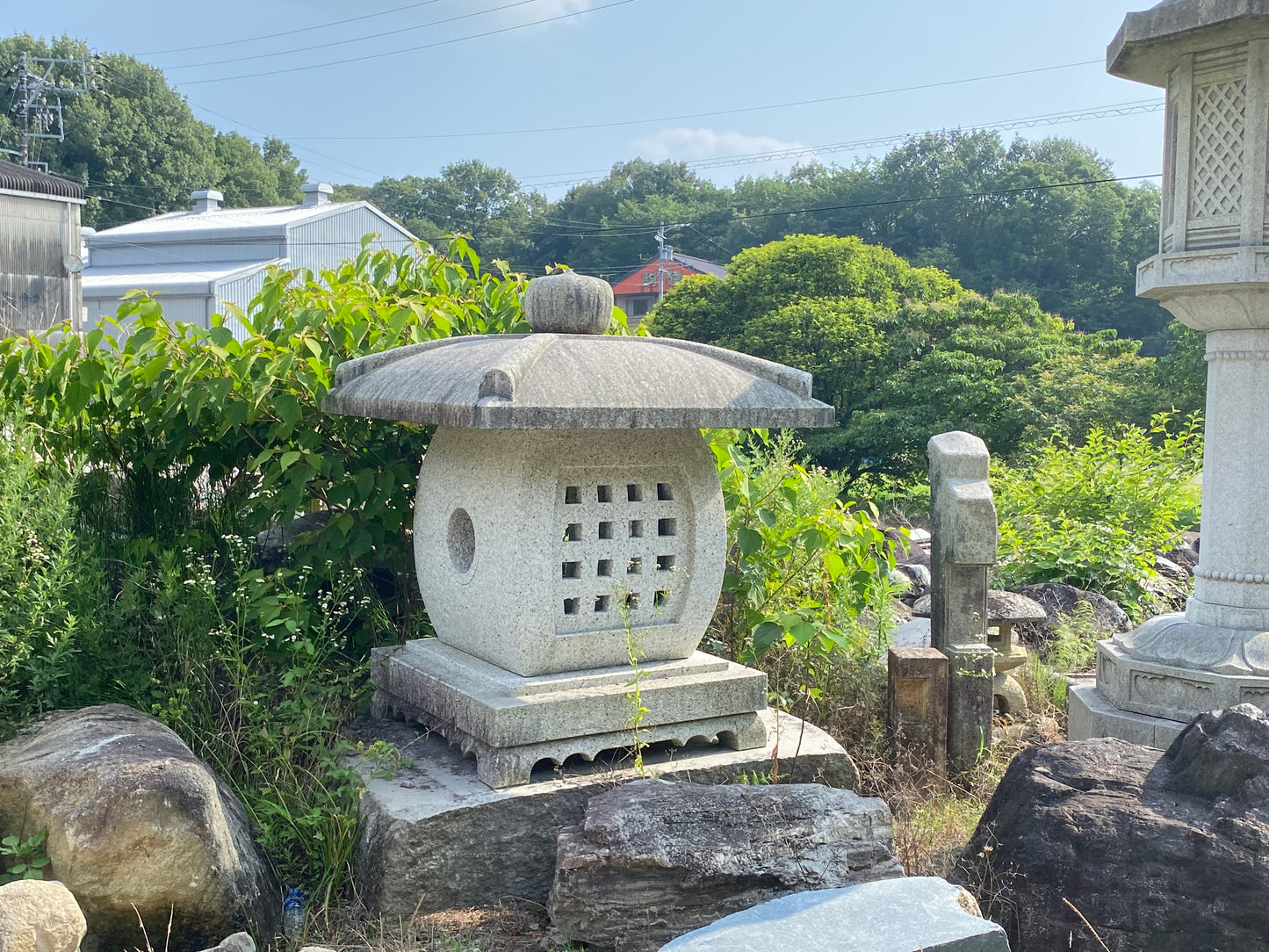 Small Granite Stone Water Bowl 8.6 in Tetsubin Style Chozubachi Japanese Garden