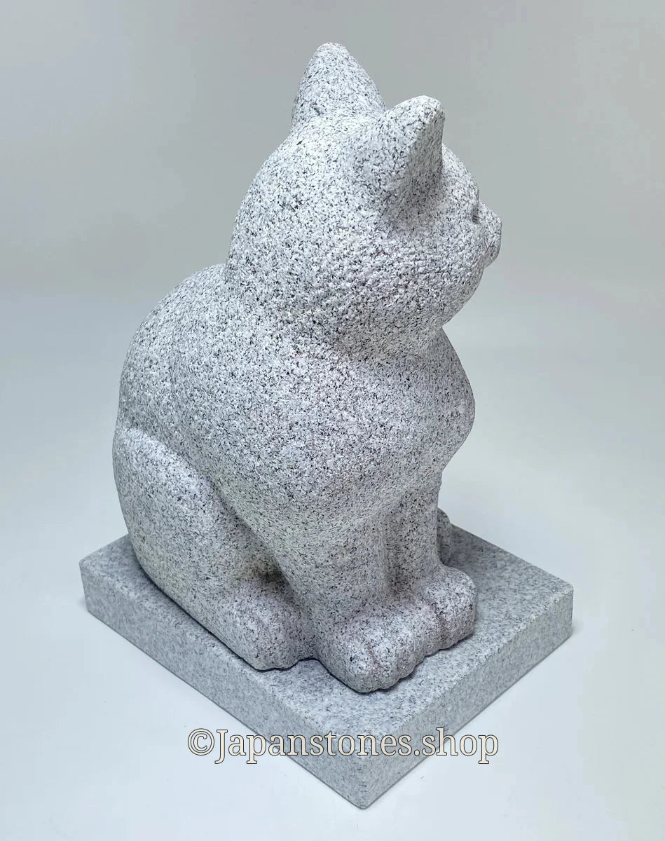 Hand-Carved Japanese Granite Sitting Cat Statue | Hanazawa Kome Stone — product photo 17 of 23