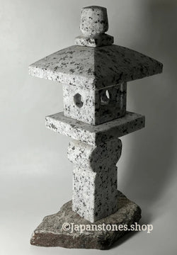 Small Granite Oribe Stone Lantern Toro Japan Japanese Garden Ornament Statue Brown
