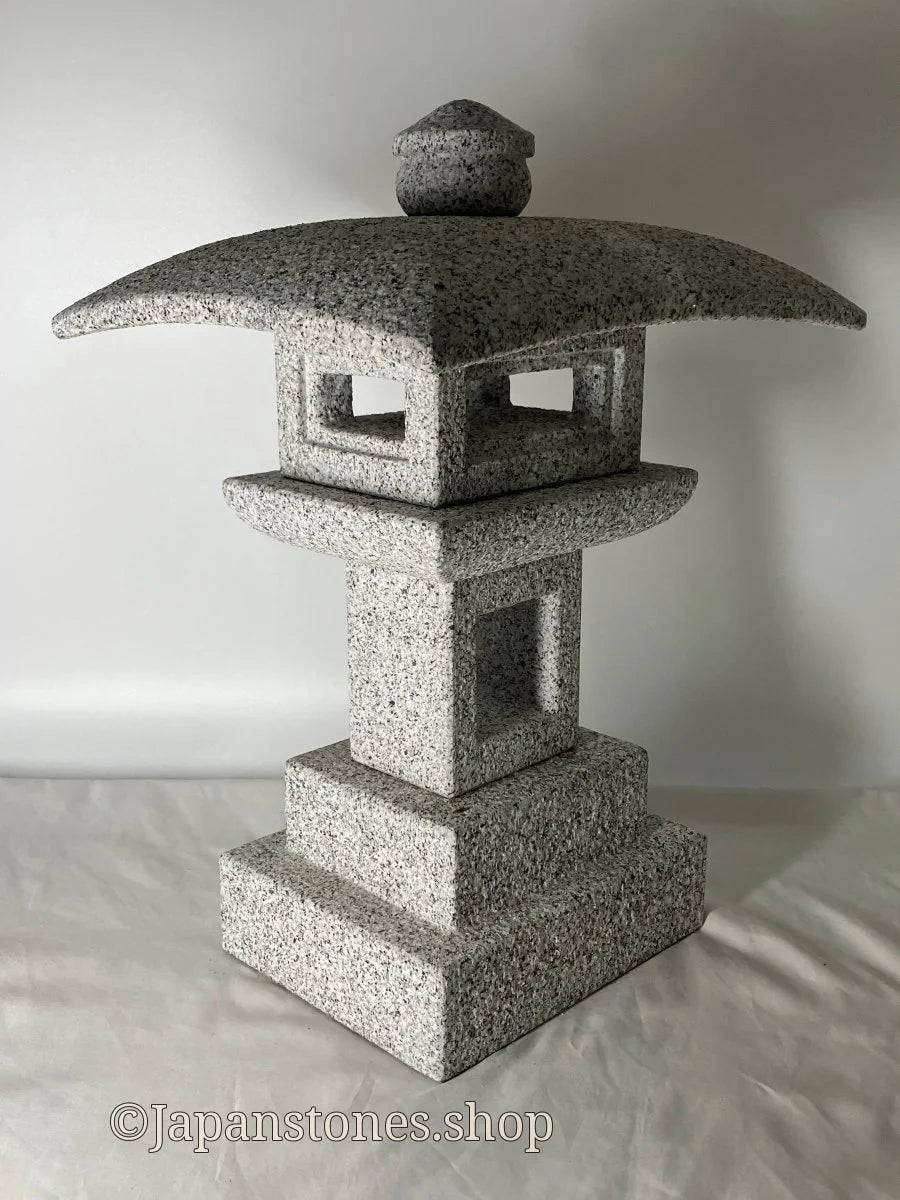 Stone Lantern Kanshuji — photo 27 of 35