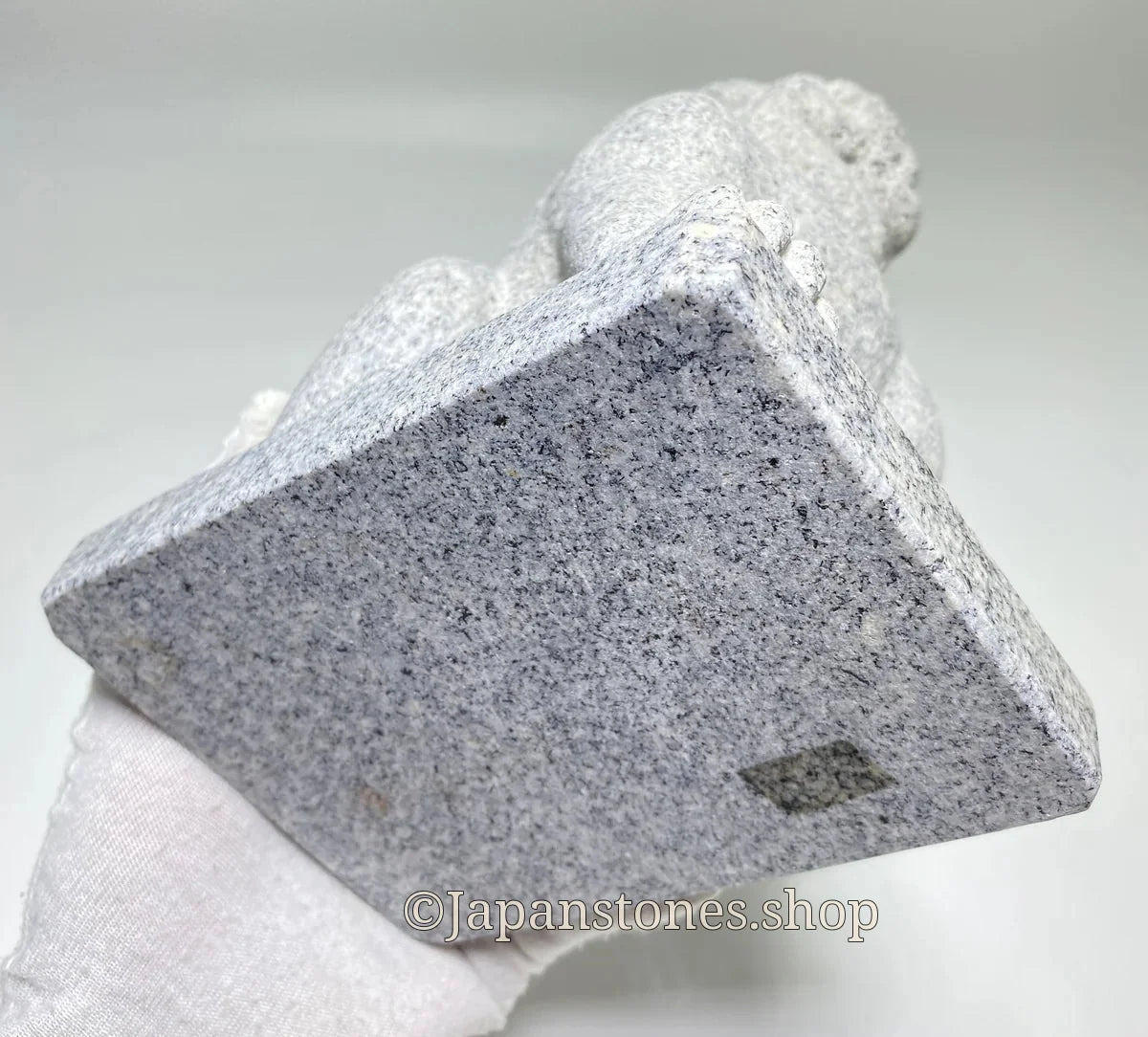 Komainu Left Guardian Lion Japanese Granite / Hanazawa Kome Stone — product photo 10 of 20