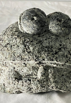 Small Frog Toad Granodiorite Stone Statue Figurine Japanese Garden
