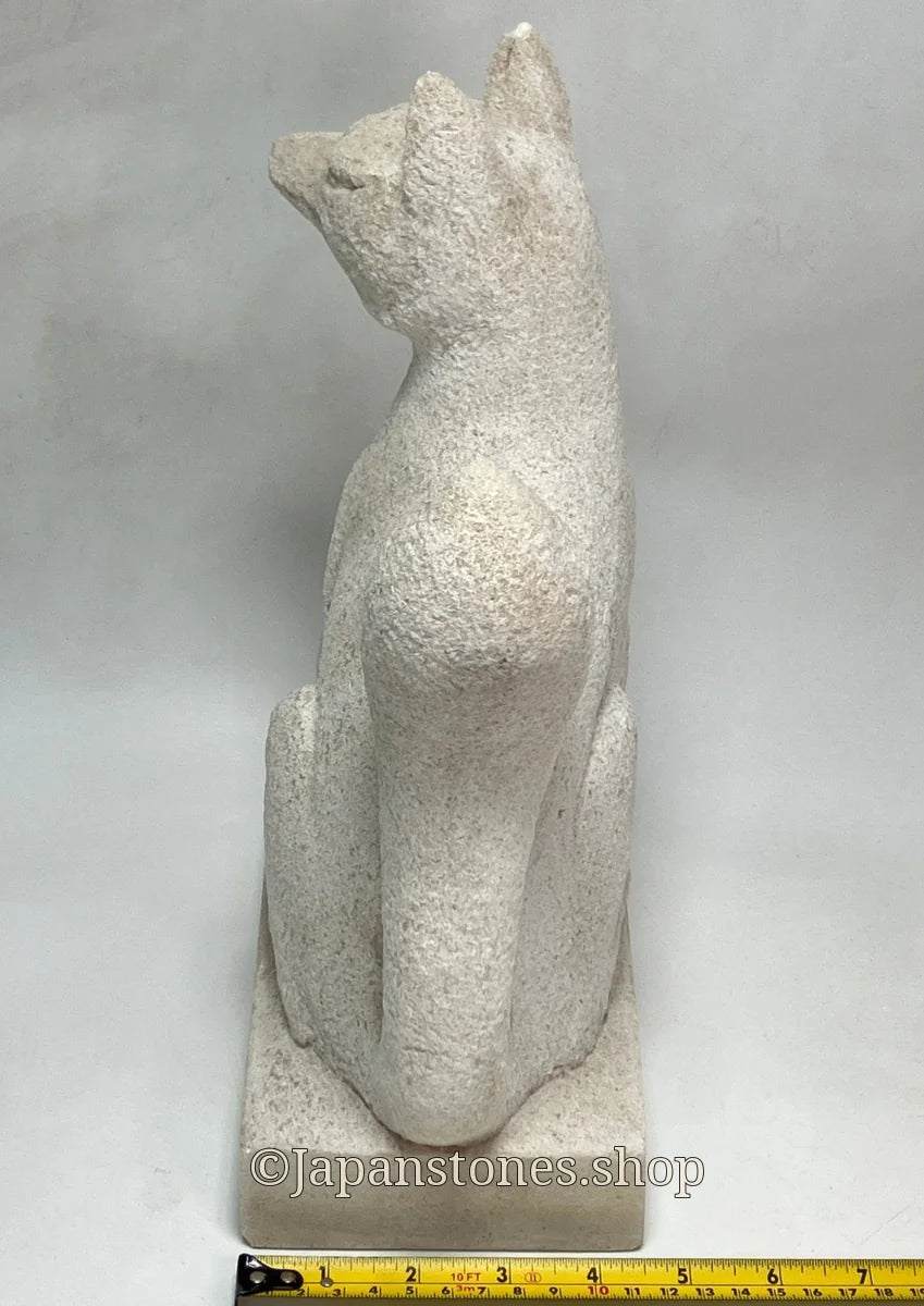 White fox Inari statue, Japanese kitsune guardian, Italian marble, front view — photo 8 of 25
