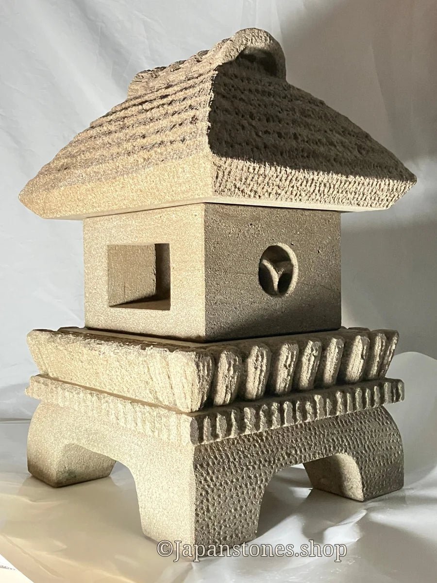 Brown Medium Sandstone Thatching Stone Lantern Tourou Handmade Japanese Garden — product photo 23 of 27