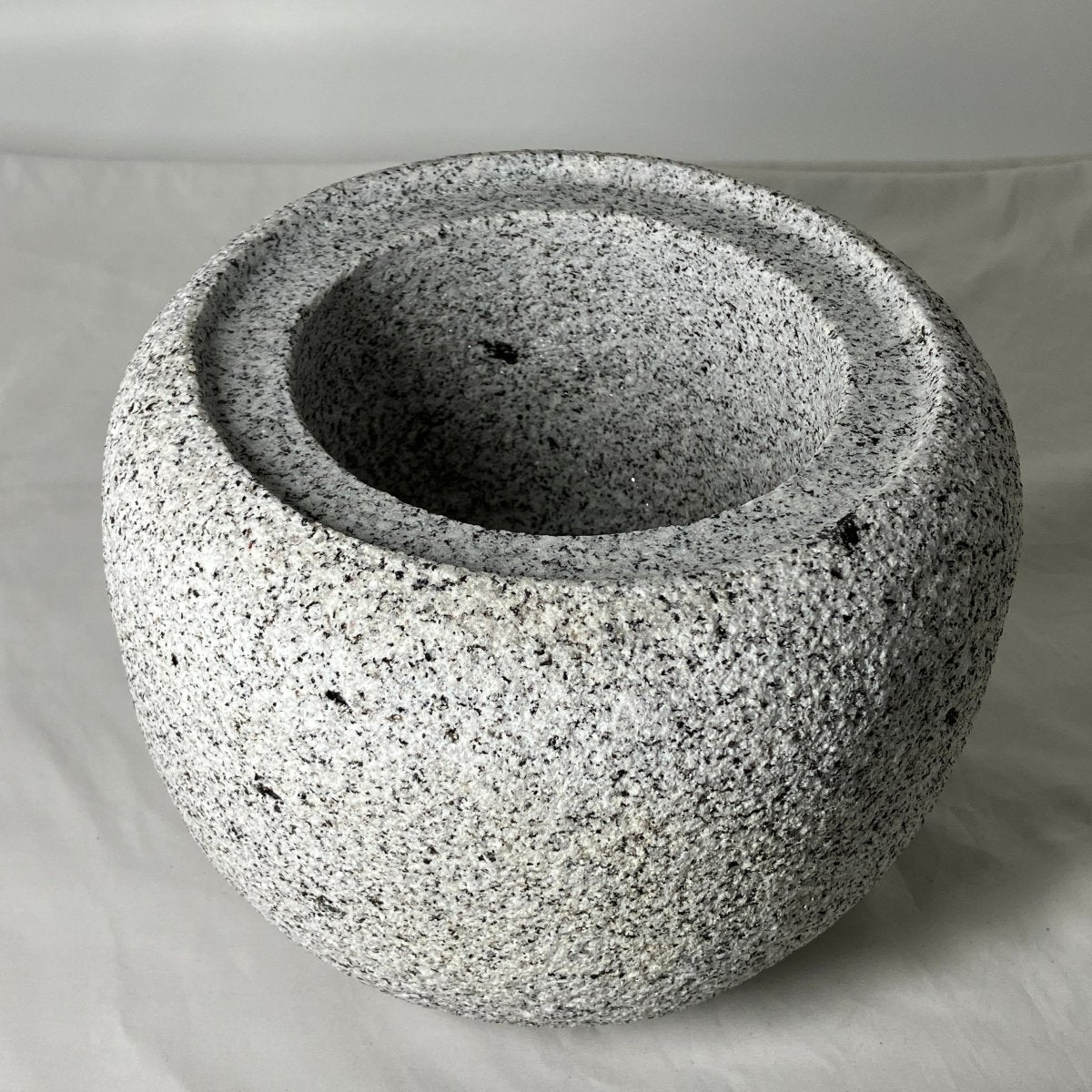Tetsubin Style Small Granite Stone Water Bowl Chozubachi Japanese Garden