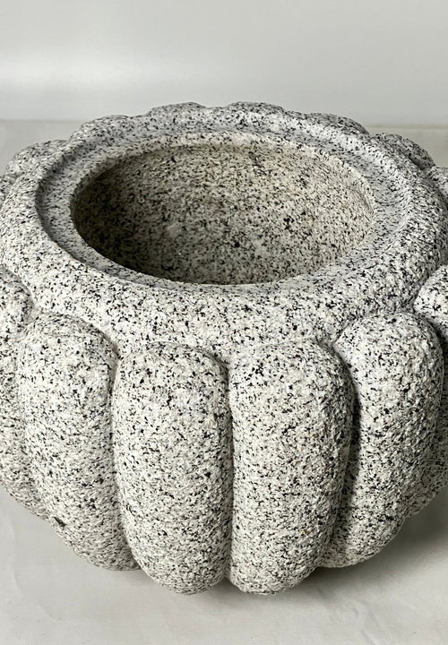 Kiku-Shaped Chozubachi Small Granite Stone Water Bowl Japanese Garden