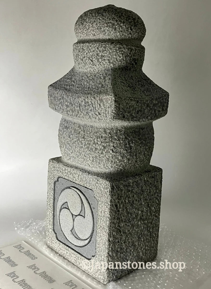 Gorinto Medium Andesite Gray Stone Three waves emblem Japanese Garden Statue — photo 15 of 19
