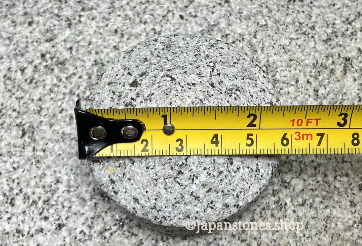 Stone Lantern Kanshuji — photo 11 of 35