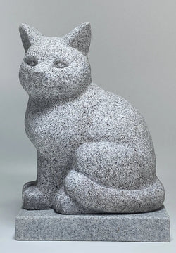 Hand-Carved Japanese Granite Sitting Cat Statue | Hanazawa Kome Stone
