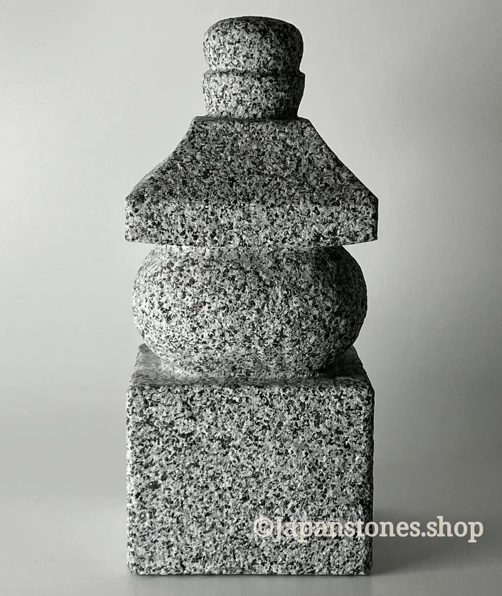 5.5 in One-Piece Gorinto – Japanese Granite Five-Element Pagoda for Zen Gardens — product photo 15 of 25