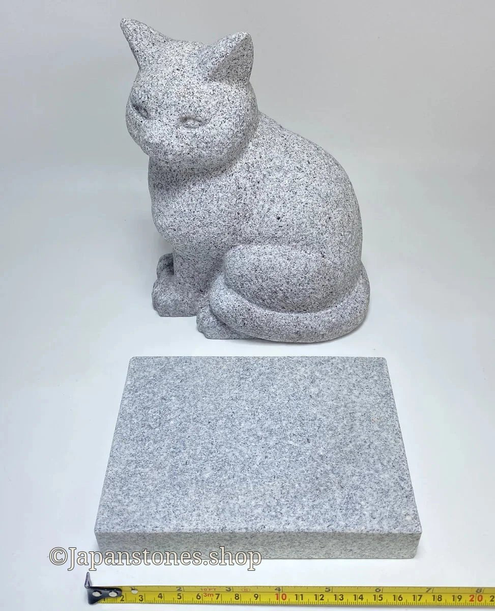 Hand-Carved Japanese Granite Sitting Cat Statue | Hanazawa Kome Stone — product photo 8 of 23