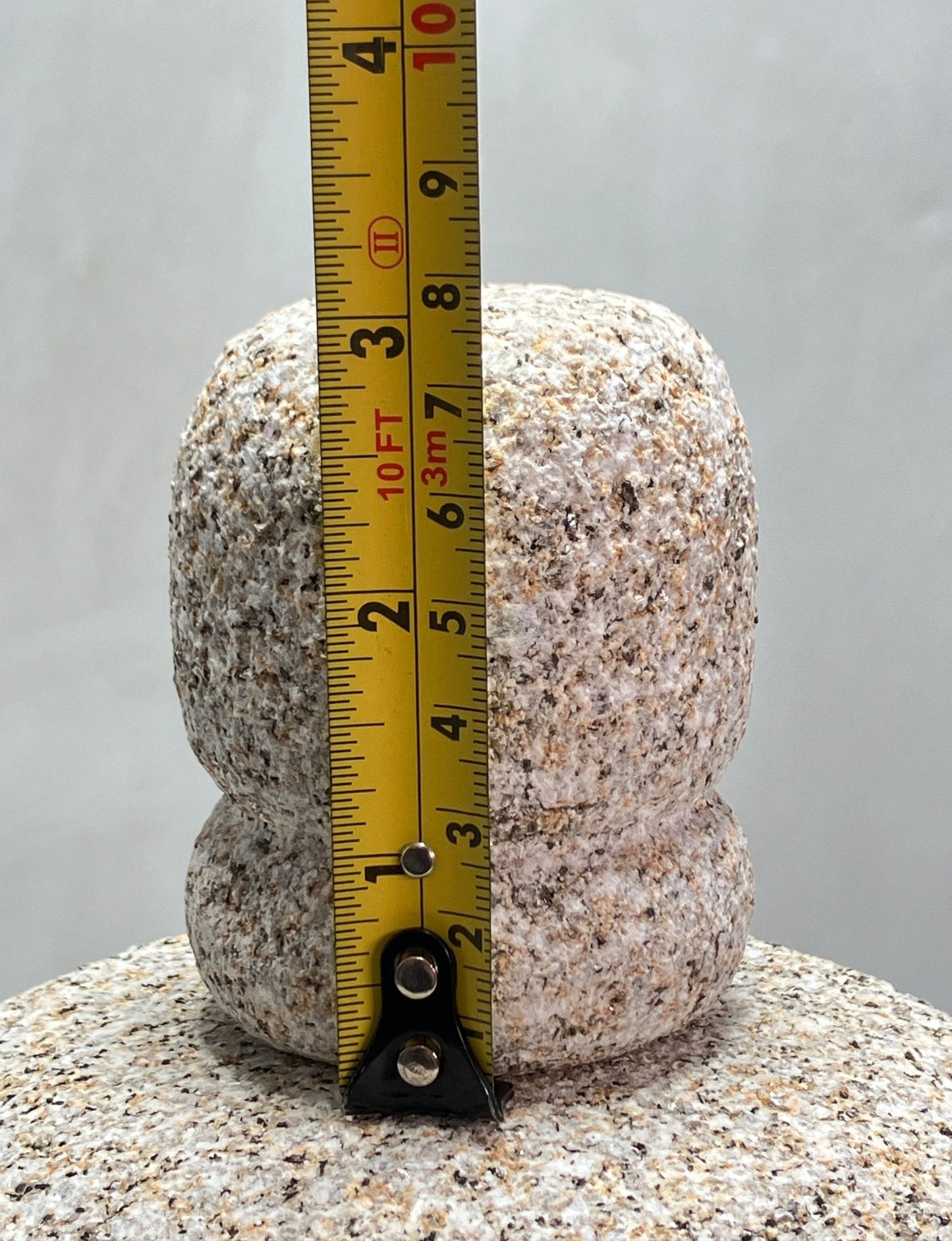 Misaki stone Lantern - japanstones.shop