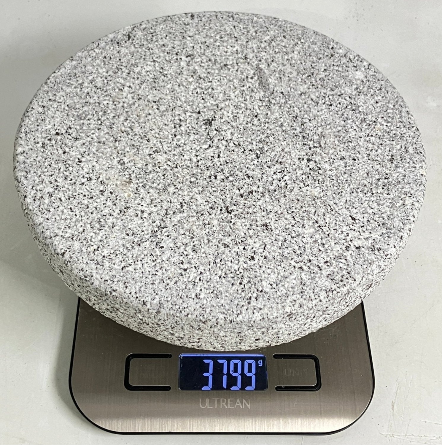 MIsaki stone Lantern - japanstones.shop
