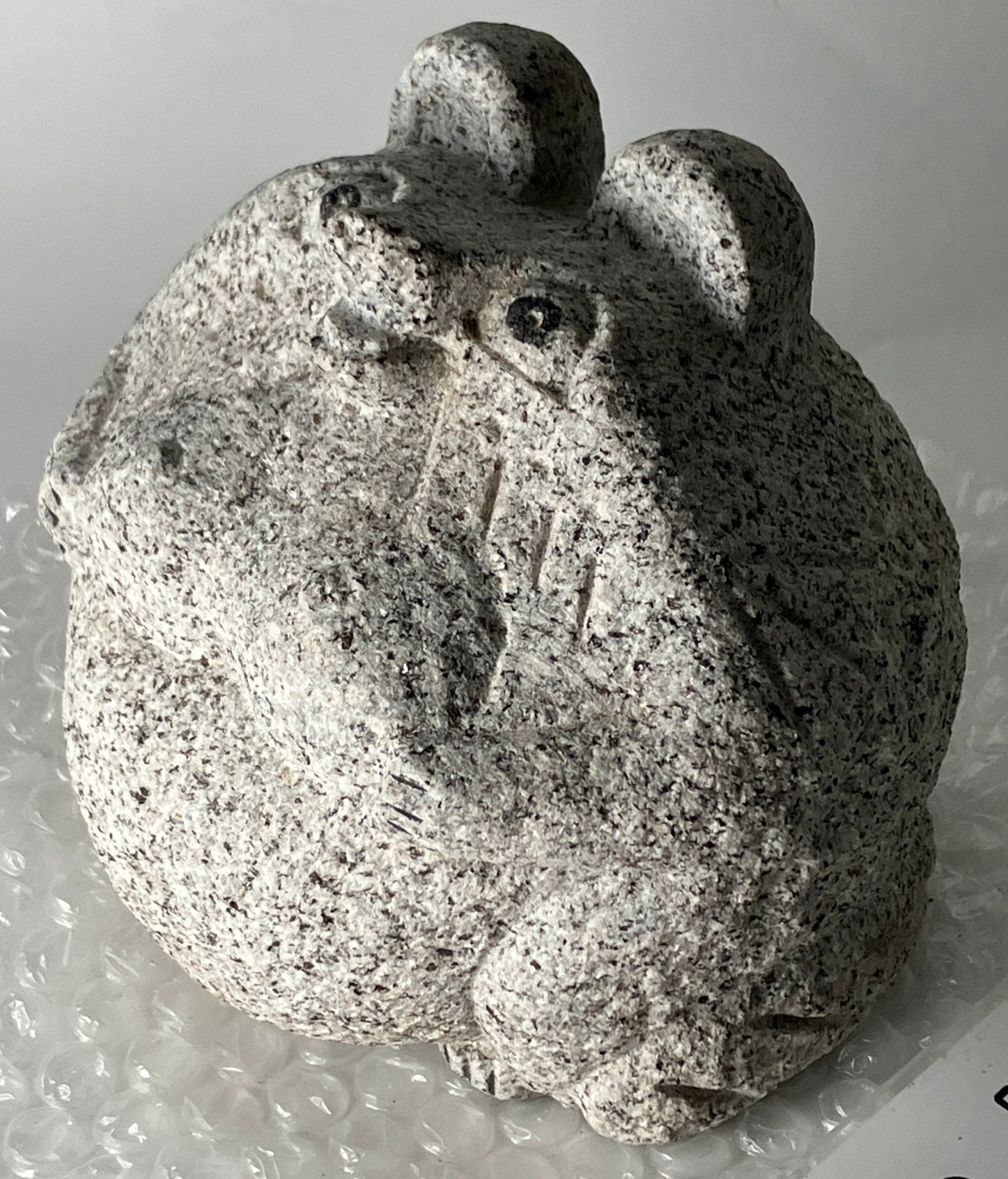 Female Tanuki Statue Hand-Carved Granite Stone Japanese Raccoon Dog - japanstones.shop