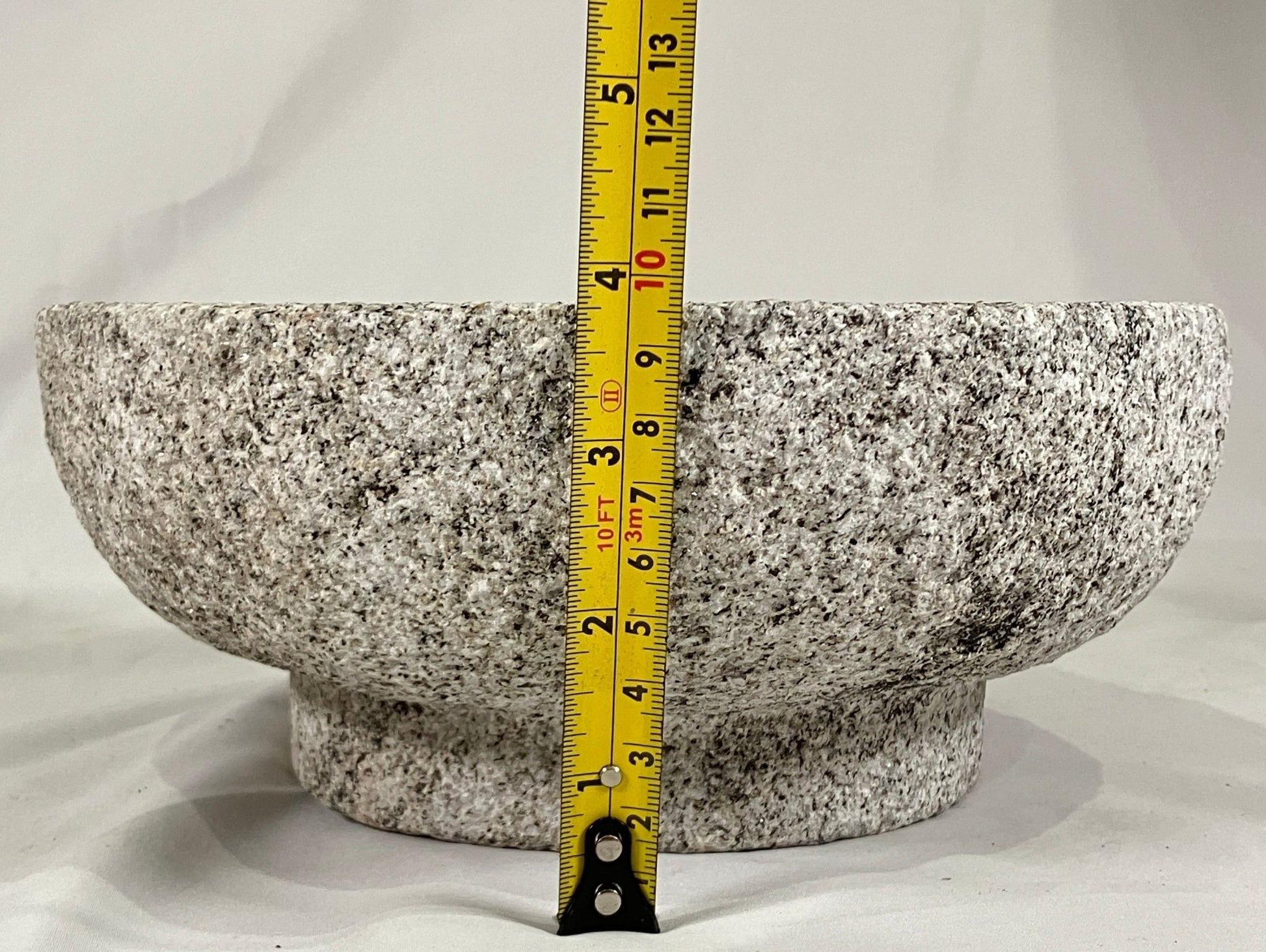 Misaki Stone Lantern - japanstones.shop