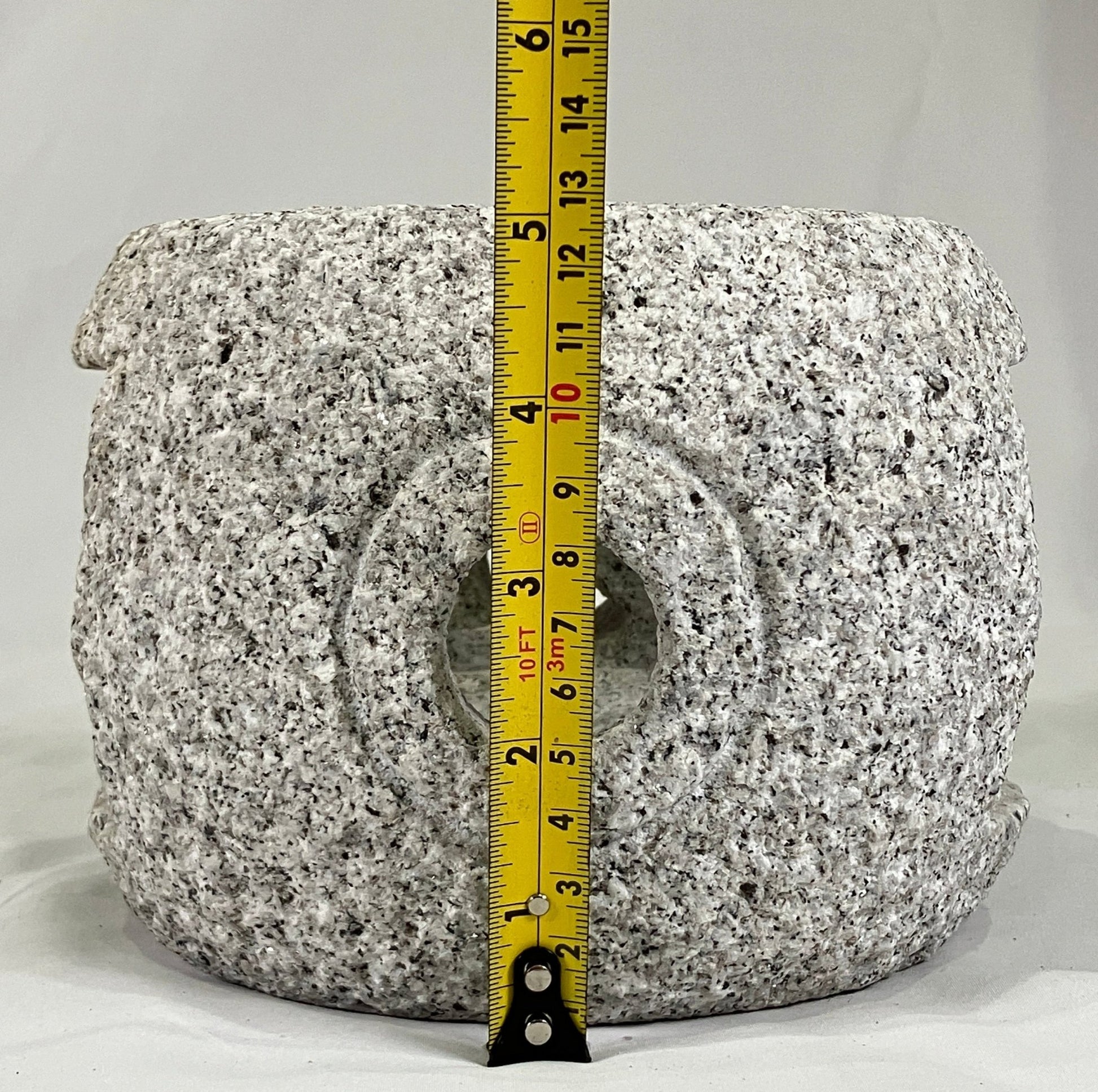 Misaki Stone Lantern - japanstones.shop