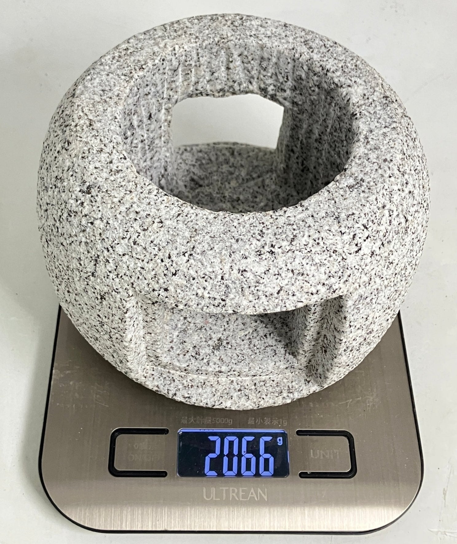 MIsaki stone Lantern - japanstones.shop