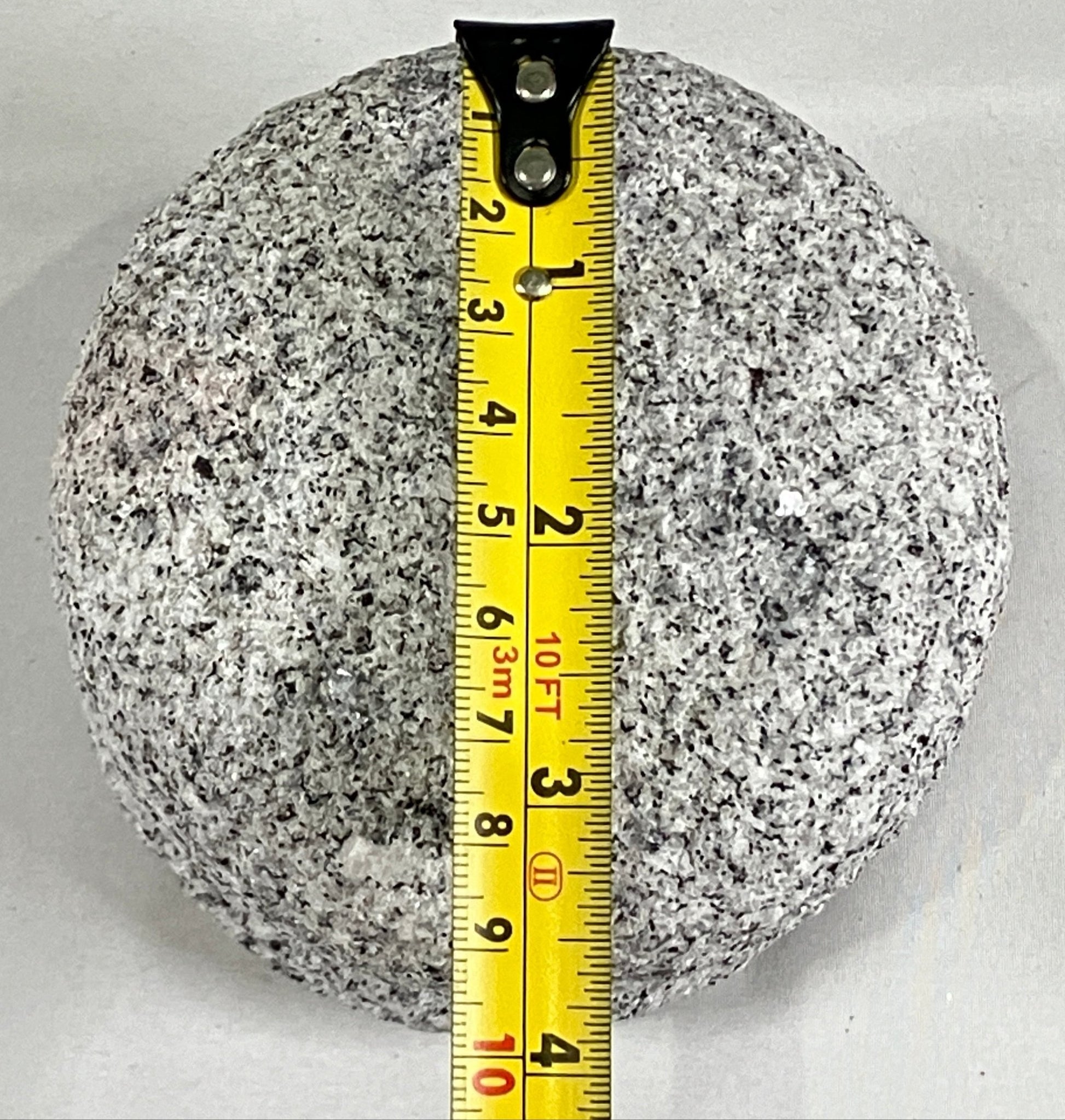 Misaki Stone Lantern - japanstones.shop