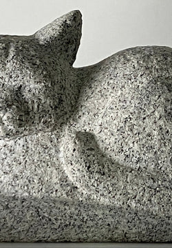 Miniature Sleeping Cat Statue Granite Stone Sculpture Handmade Japanese Garden