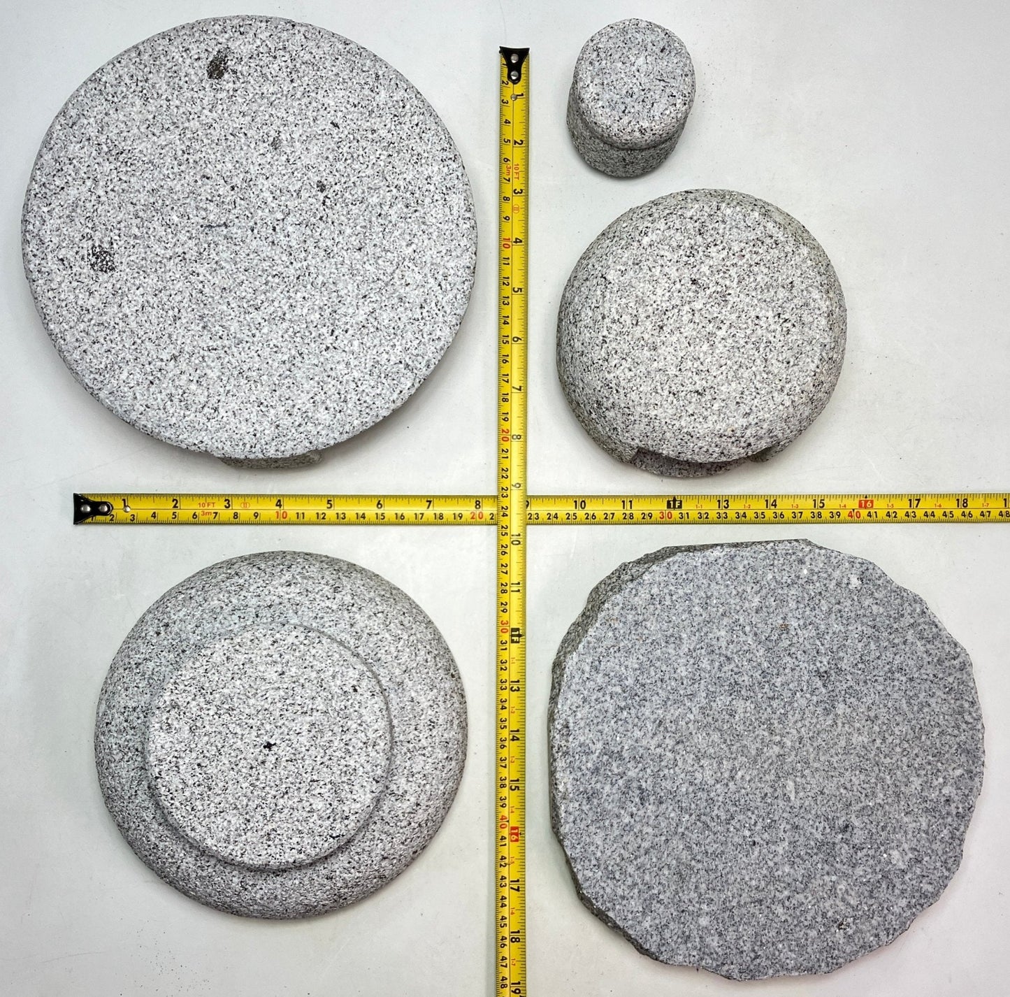 MIsaki stone Lantern - japanstones.shop