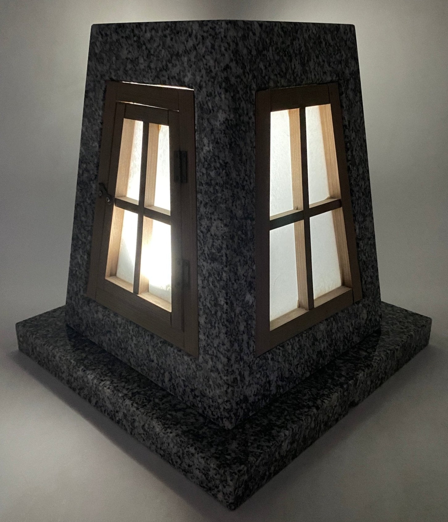 stone lantern - japanstones.shop
