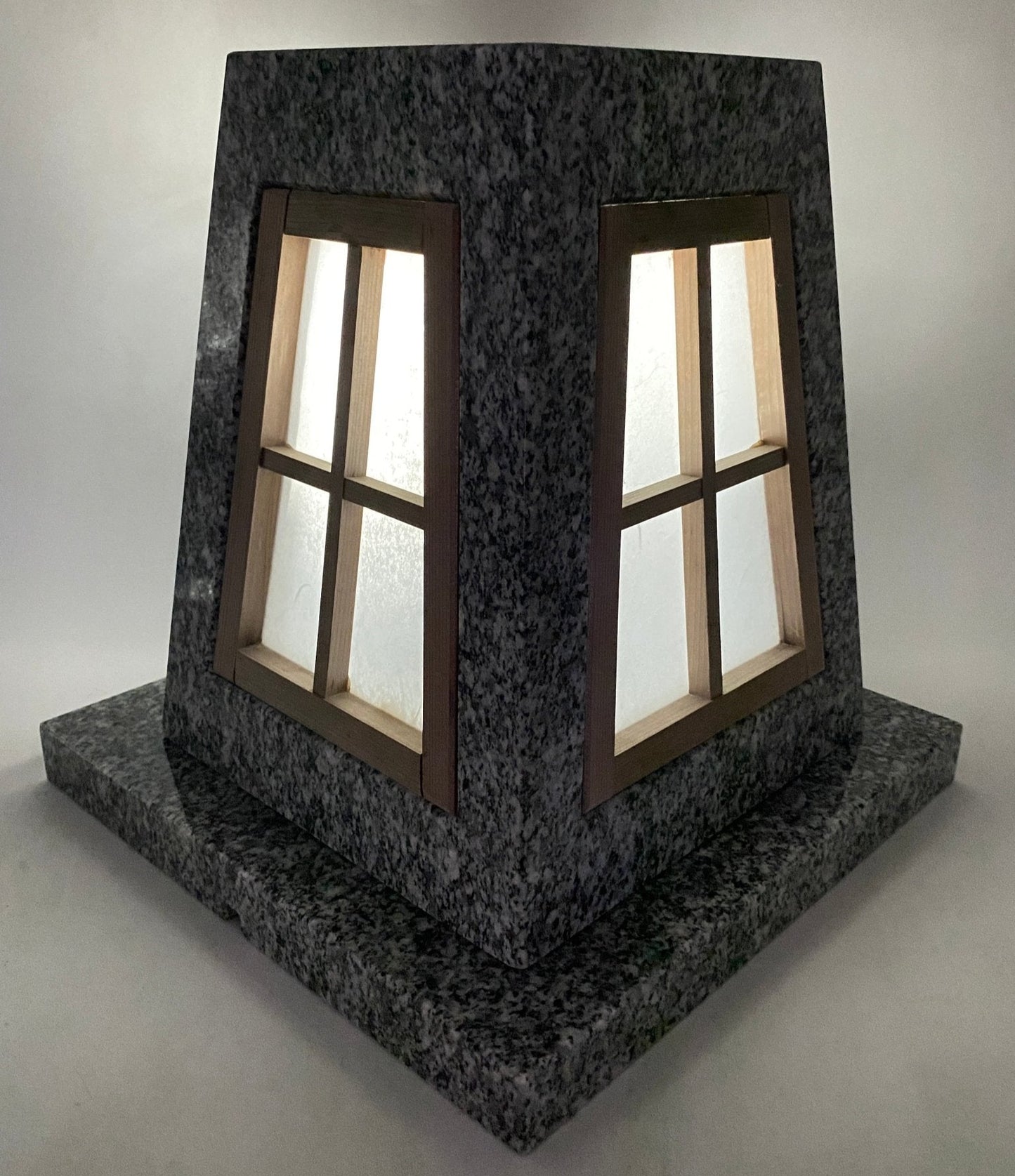 stone lantern - japanstones.shop