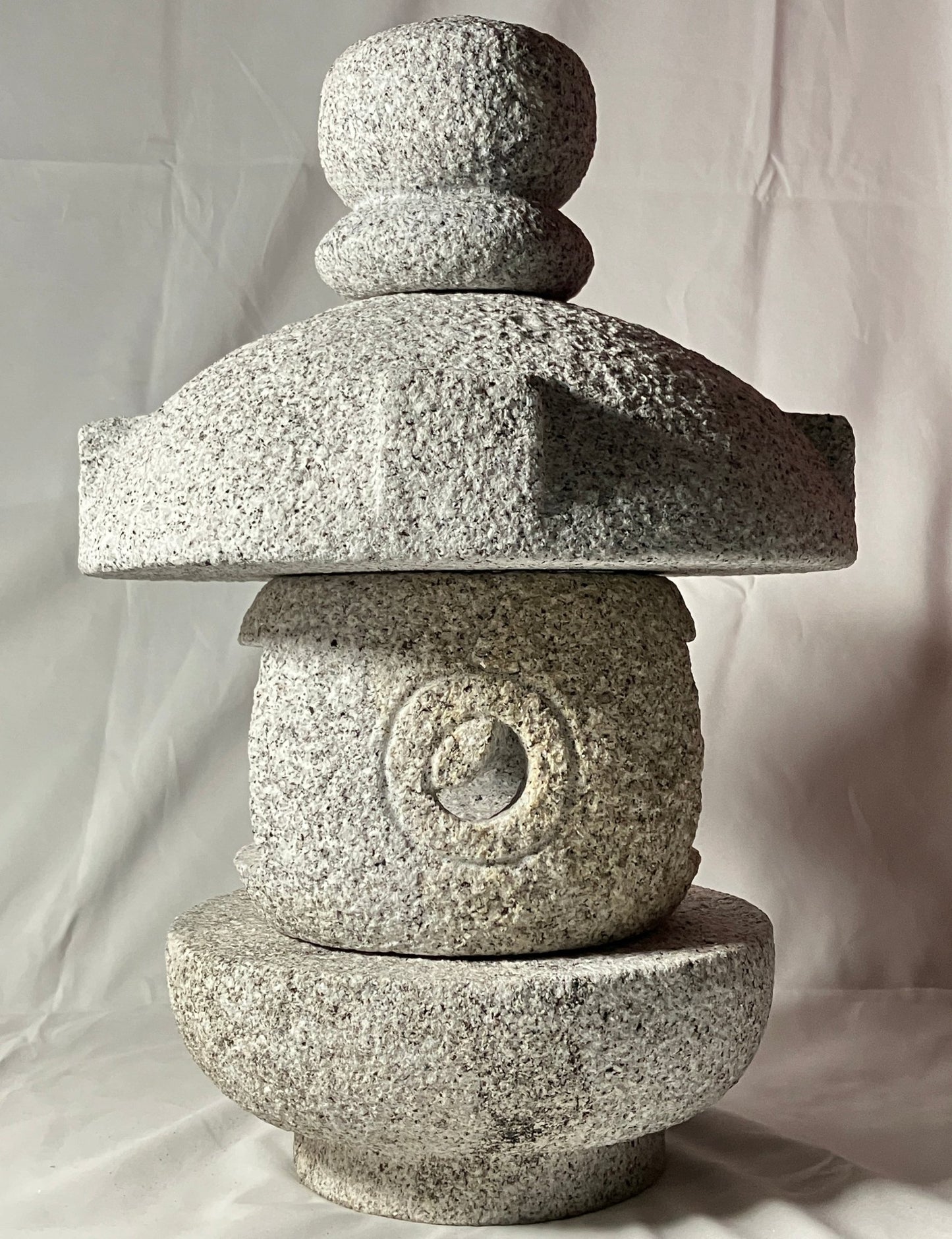 Misaki Stone Lantern - japanstones.shop