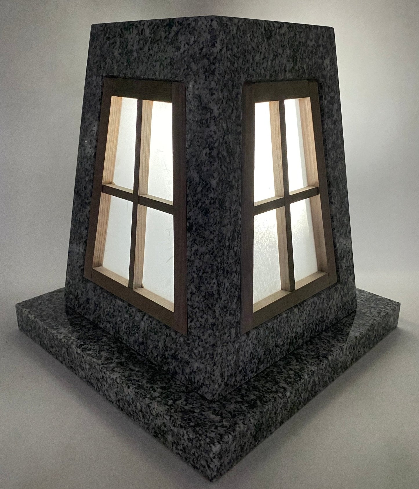 stone lantern - japanstones.shop