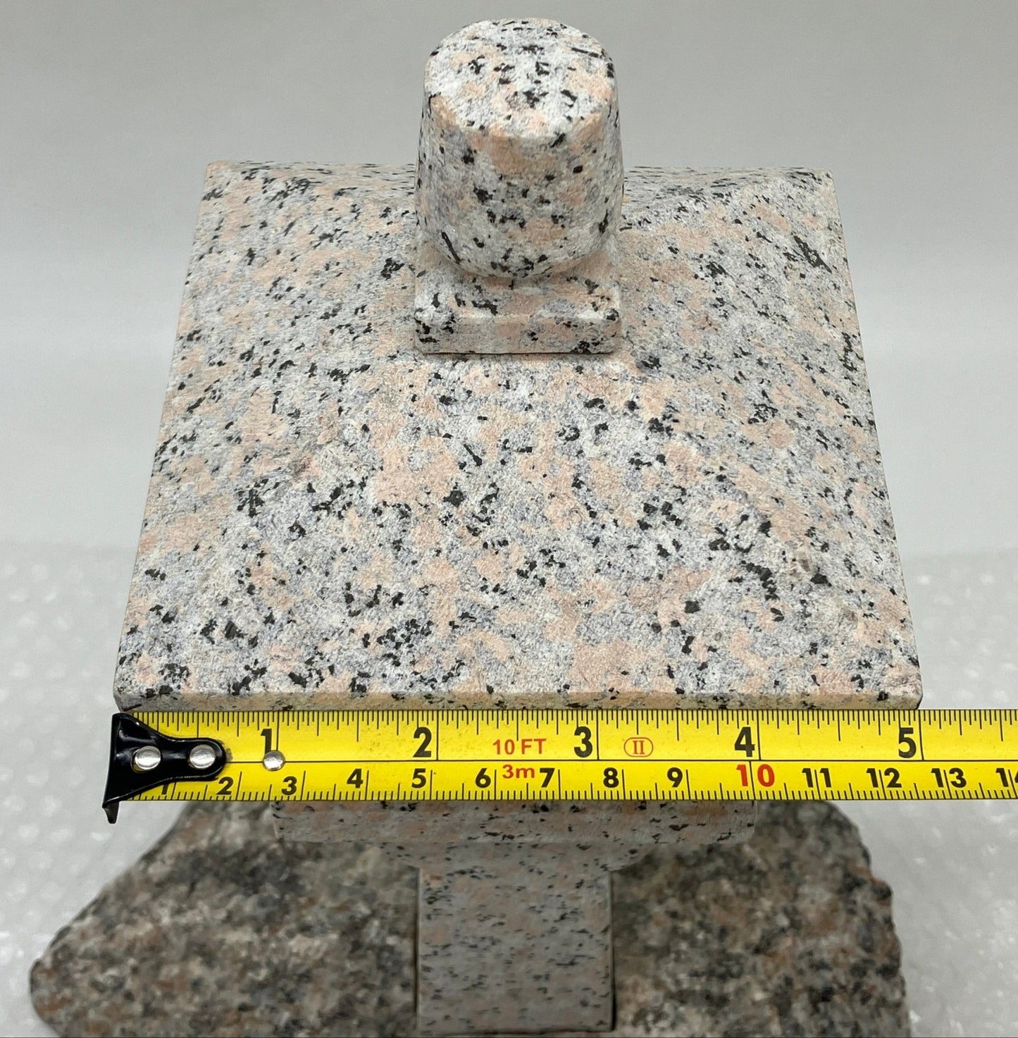 Oribe Stone Lantern - Japanstones.shop