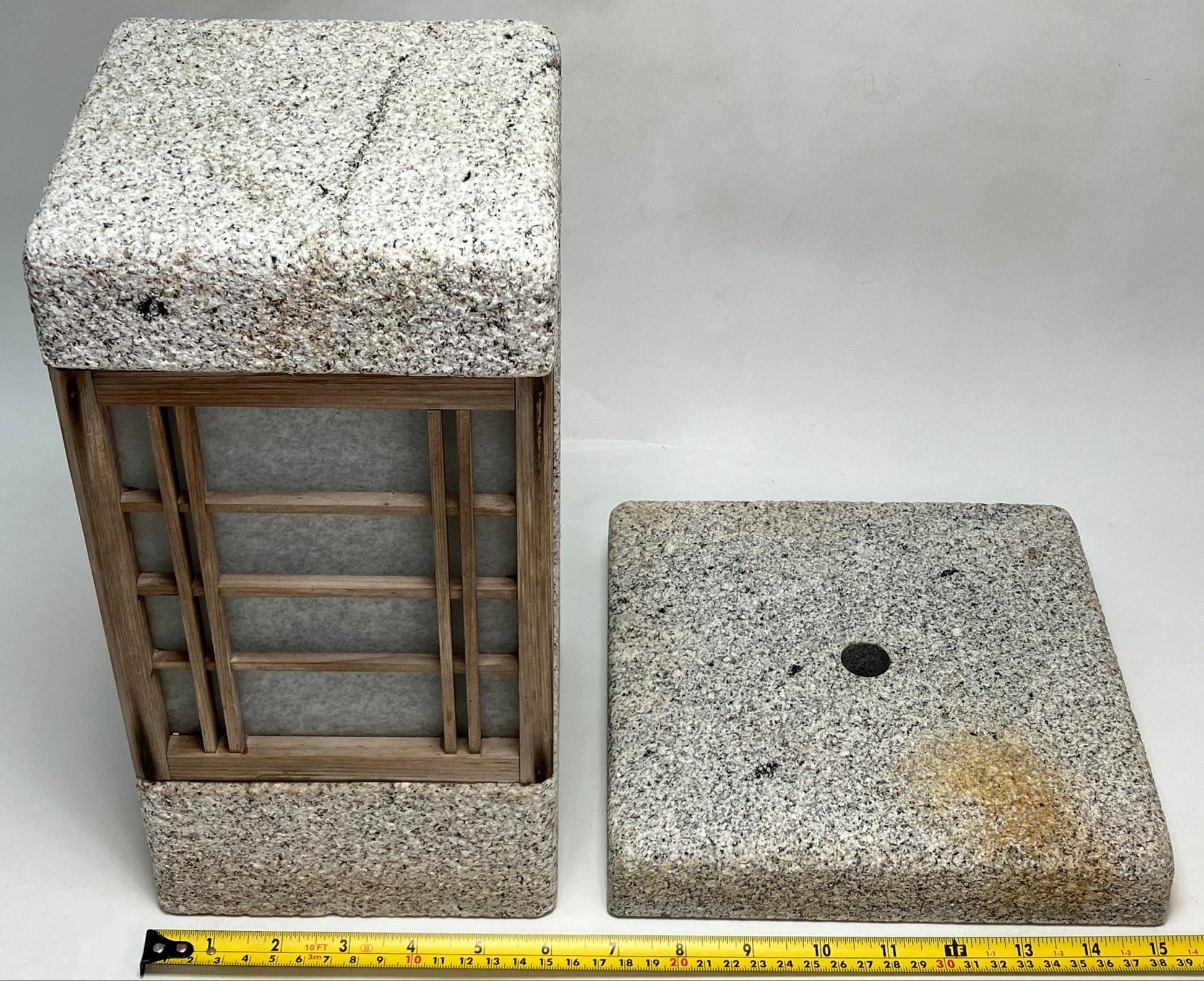 Andon Style Stone Lantern - japanstones.shop