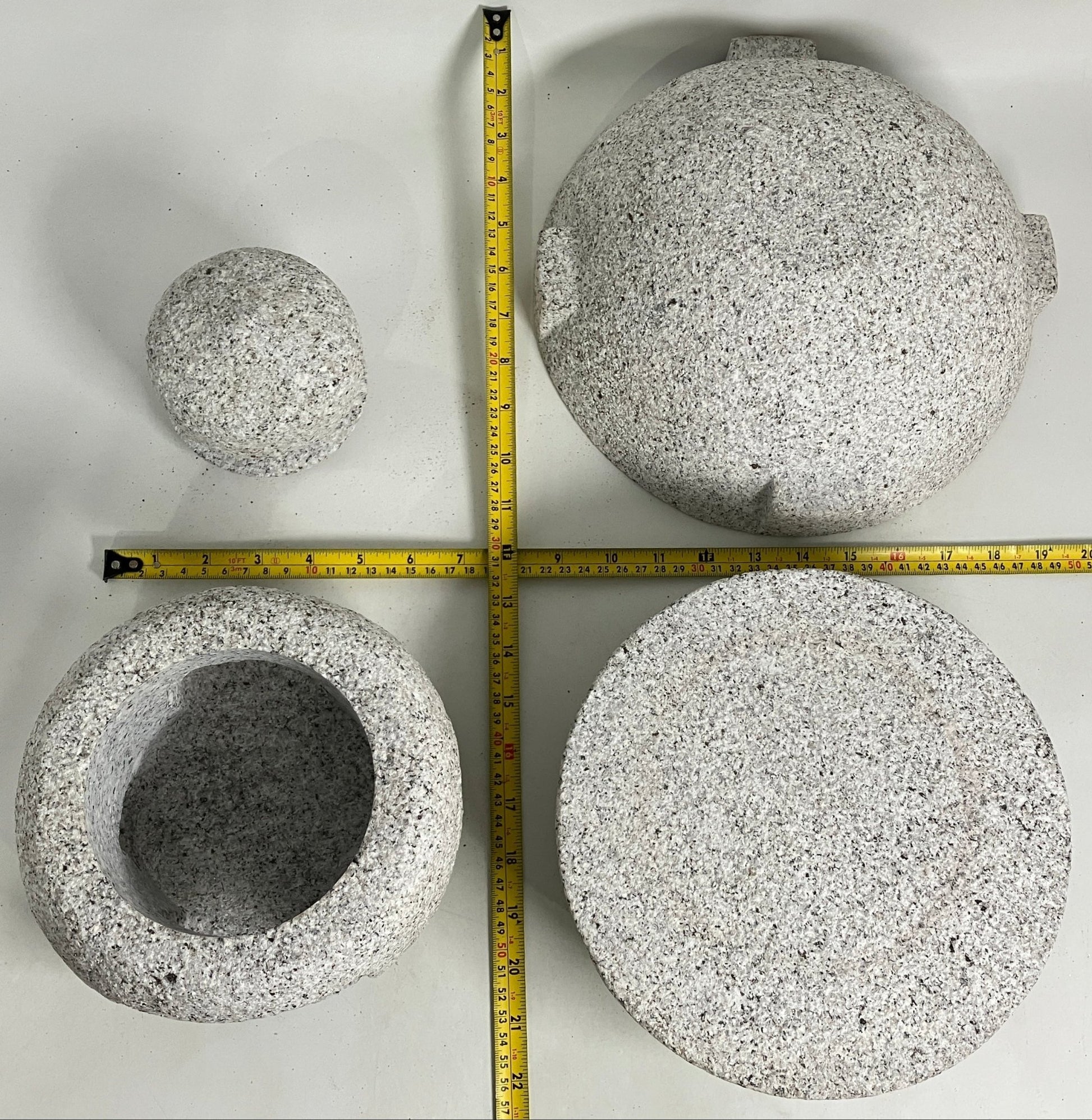 Misaki Stone Lantern - japanstones.shop