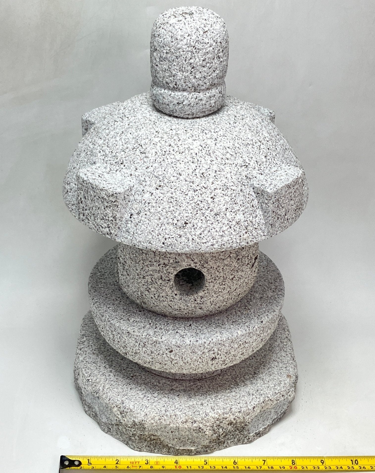 MIsaki stone Lantern - japanstones.shop