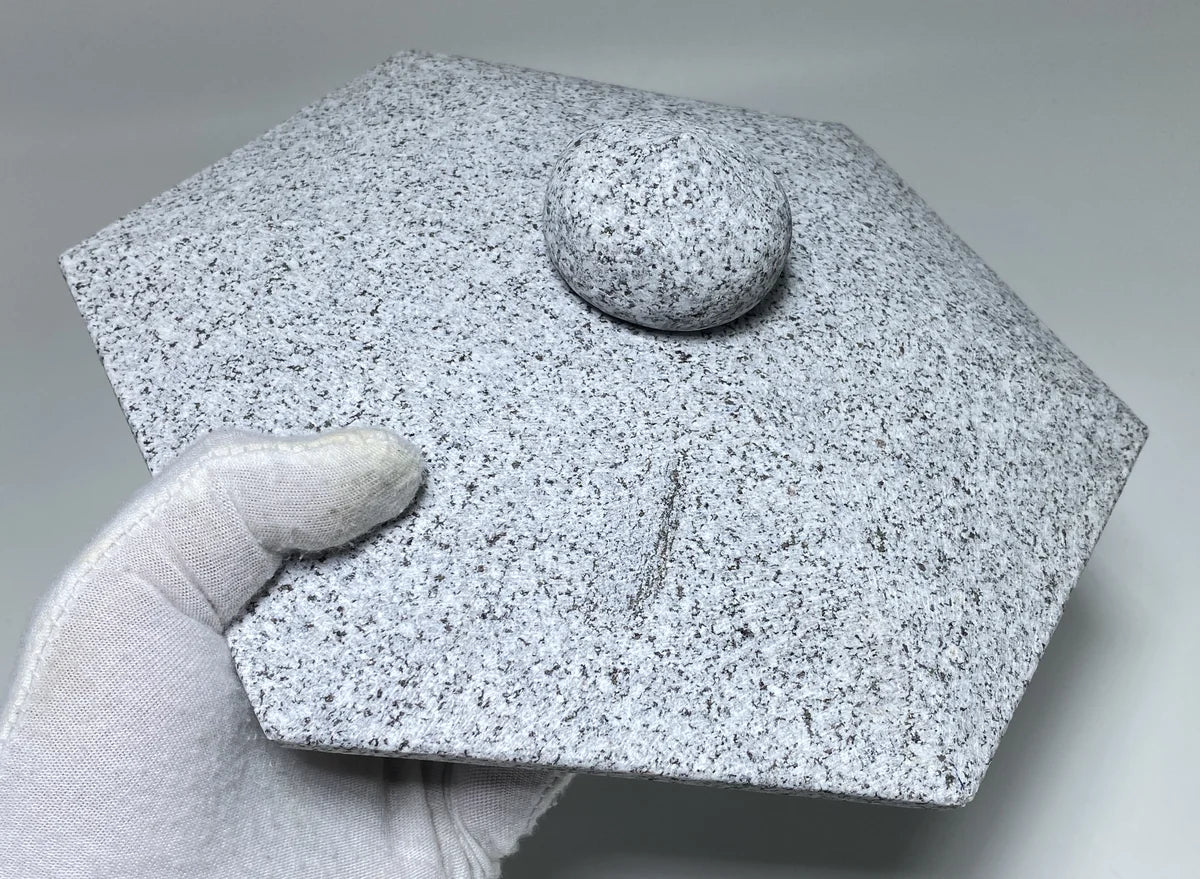 Zen Gray Stone Lantern Yukimi Tourou Small Granite Japanese Garden Ornament Statue